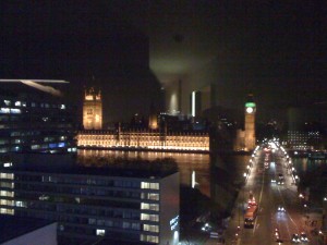 View over Parliament & Big Ben at night - Park Plaza Westminster